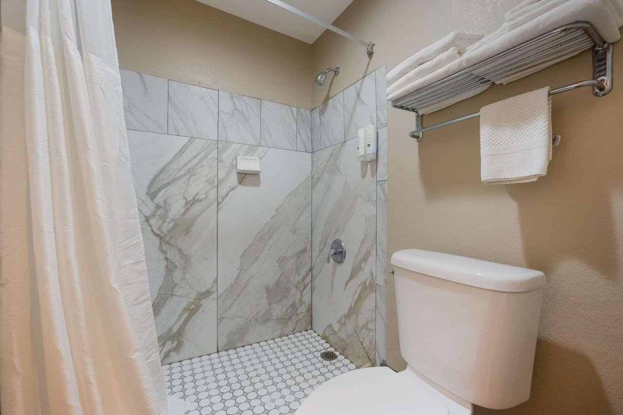 Boutique Style Quality Inn Oxford Anniston I-20 Екстериор снимка